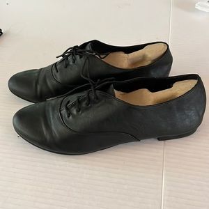 Lower Eastside black Oxford tie up shoes. Size 8.5